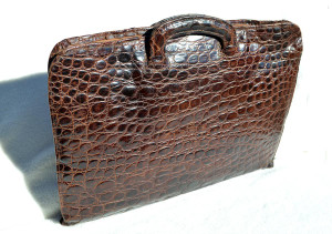  Lovely 1950's-60's ALLIGATOR Belly Skin PORTFOLIO Case Briefcase - Retractable Handles! 