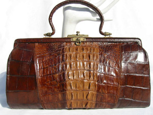  Gorgeous Antique 1930-40's 3-Tone Brown Victorian Alligator Skin Purse w/Paws 