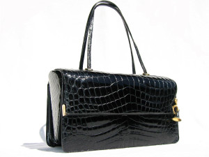  JUDITH LEIBER 1980's BLACK Alligator Skin Bag - HORN Clasp 