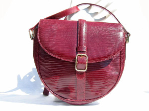  1970's-80's BURGUNDY Lizard Skin CROSS Body Shoulder Bag 