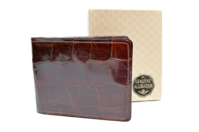  Unused BOXED 1950's-60's Chocolate Alligator Men's Wallet Billfold - CUBA 