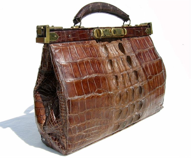 1930's-40's Petite HORNBACK Alligator Skin GLADSTONE Doctor Bag