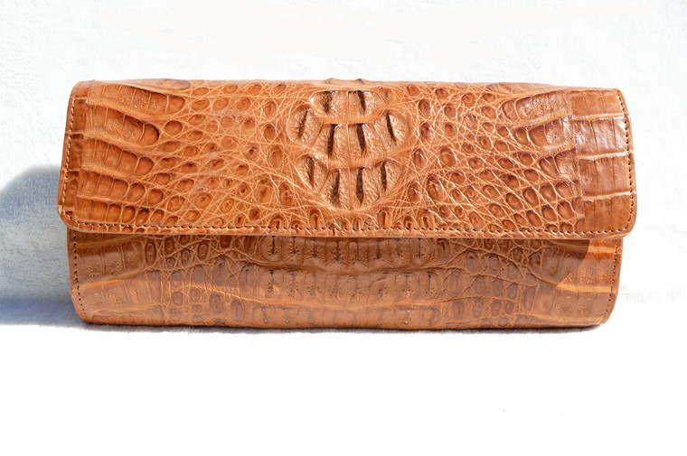 TAN 1990's-2000's HORNBACK Crocodile Skin CLUTCH Cross Body Shoulder Bag - EILEEN KRAMER