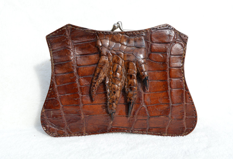 Large Unique 1920's-30's Brown Alligator Paw Change Purse