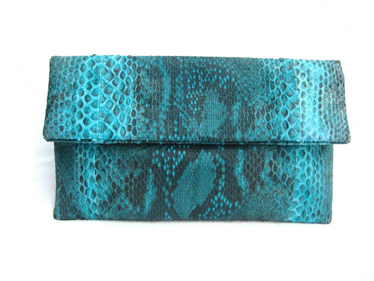  Early 2000's Bright TURQUOISE Matte PYTHON Snake Skin Fold Over CLUTCH Bag 