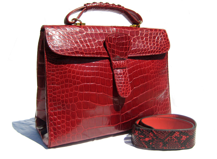 XL 1990's-2000's Candy Apple RED ALLIGATOR Belly Skin Shoulder Bag SATCHEL -Maxima - ITALY