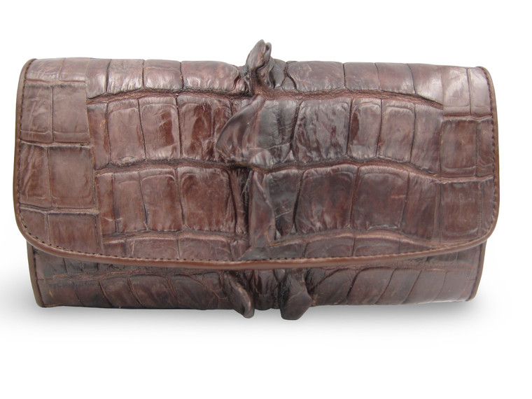 Stunning 1990's-2000's Brown Hornback CROCODILE Tail Skin CLUTCH Wallet