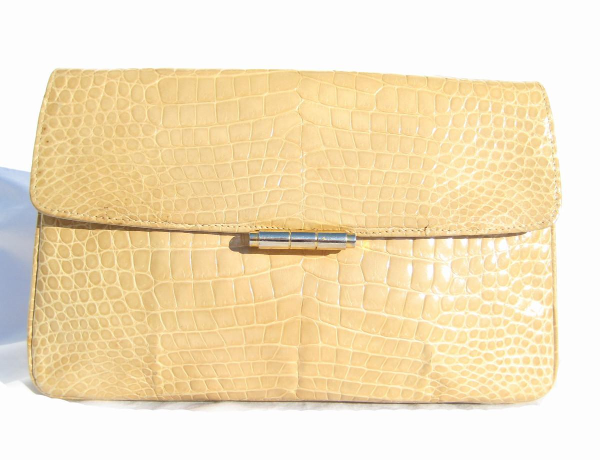 Maurizio Righini 1990's-2000's Butter YELLOW Tan Alligator Belly Skin Clutch Sho