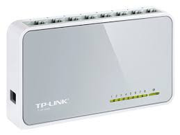 TP-LINK TL-SF1008D SWITCH DESKTOP 8-PORT 10/100 Mbps, los 8 puertos soportan MDI/MDIX automático, lo que le evita tener que preocuparse de qué cable debe utilizar: sólo tiene que enchufarlo y listo.