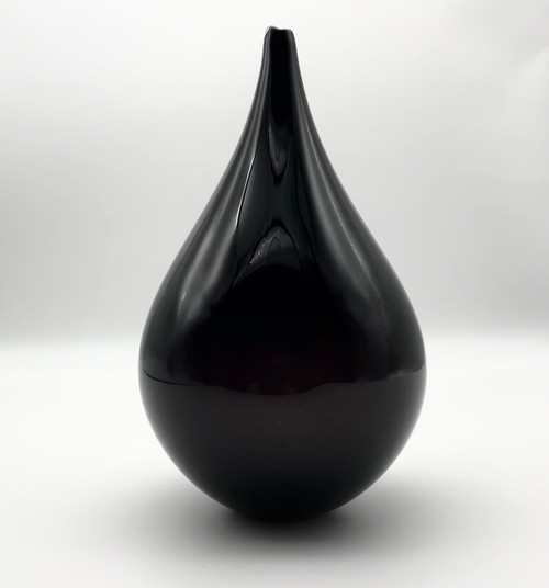 Small Opaque Black Dew Drop by Elin Isaksson