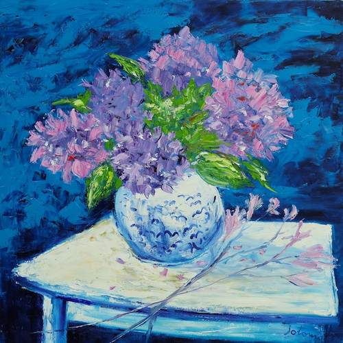Bigleaf Hydrangeas in a Japanese Vase by Jolomo