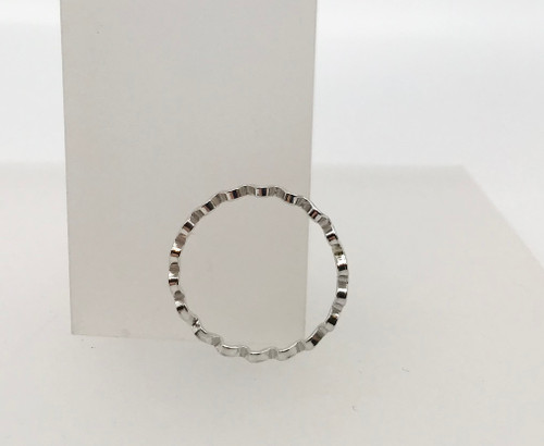 Ripple Ring in Silver, Size S by Iona Hall