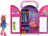 Toy Barbie Chelsea Doll & Fashion Closet