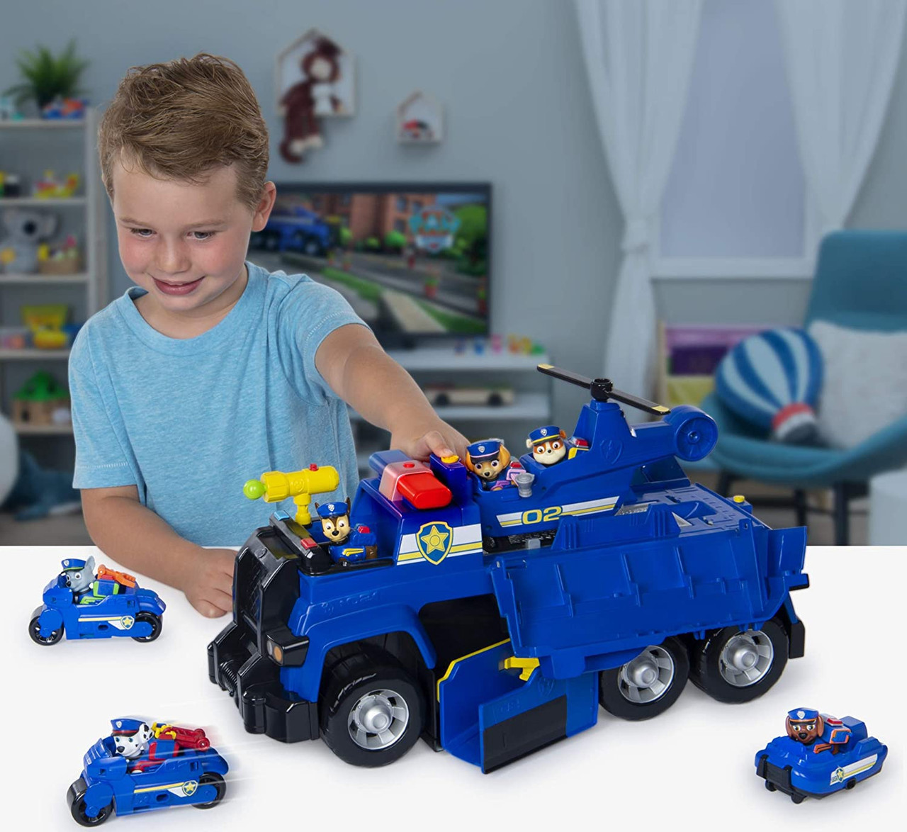 Toy Paw Patrol Chase's 5-in-1 Ultimate Cruiser with Lights
