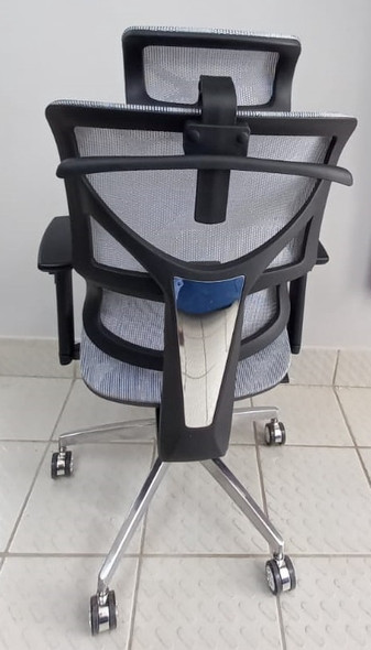 CHAIR OFFICE GREY WITH HEAD REST 213#