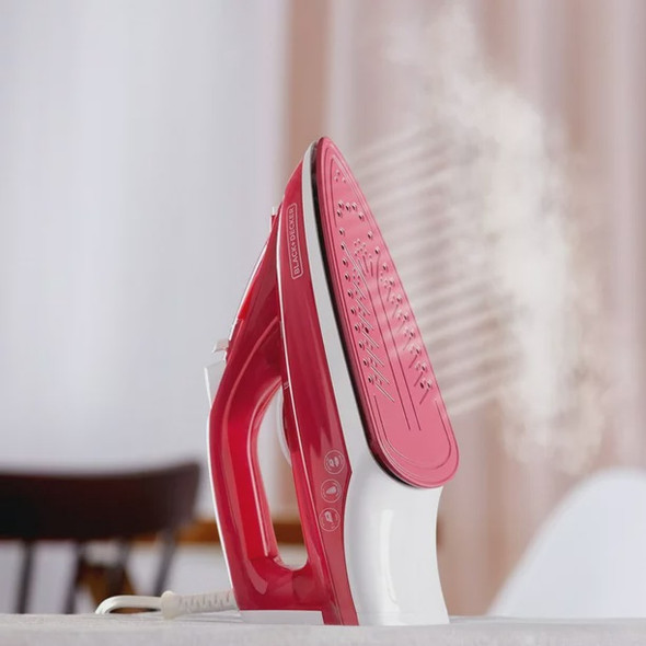 IRON BLACK & DECKER IRBD302 110V STEAM