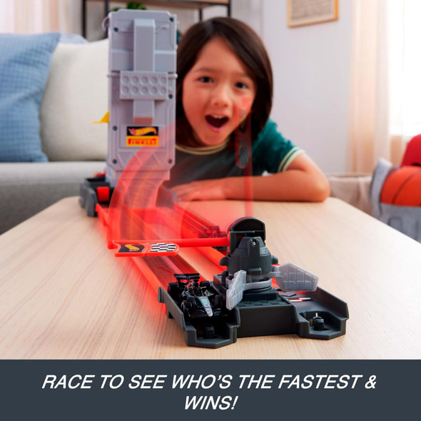 Toy Hot Wheels Racing Formula 1 Car Track Set