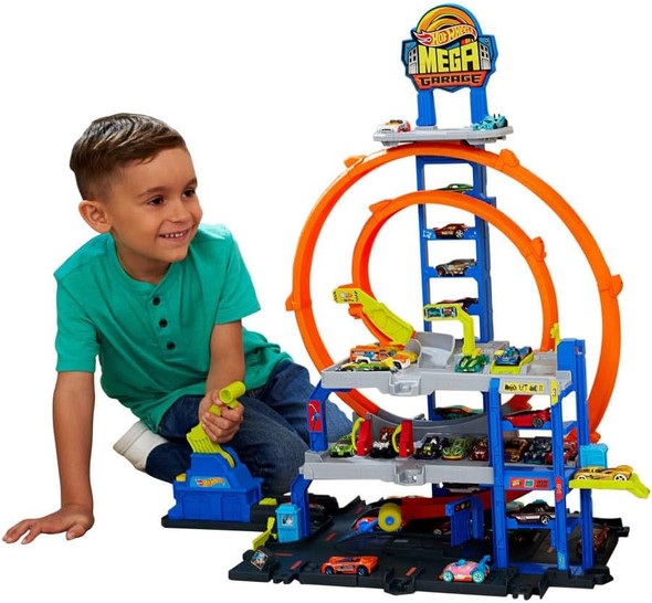 Toy Hot Wheels Mega Loop Garage​​ Track Set