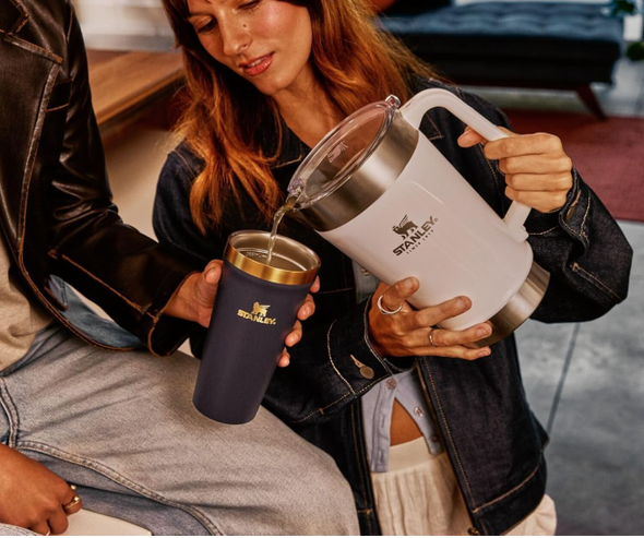 Travel Mug Stanley Pitcher Stay-Chill Insulated Stainless Steel 64oz Rose