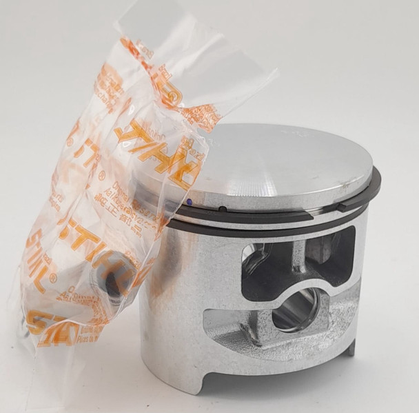 STIHL PISTON KIT 1111 030 2002 - 076