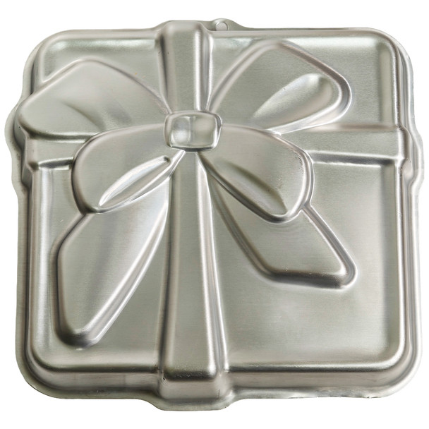 CAKE PAN CROWN/GIFT