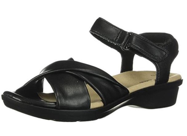 Footwear Clarks Women's Loomis Chloe Sandal Black Synthetic