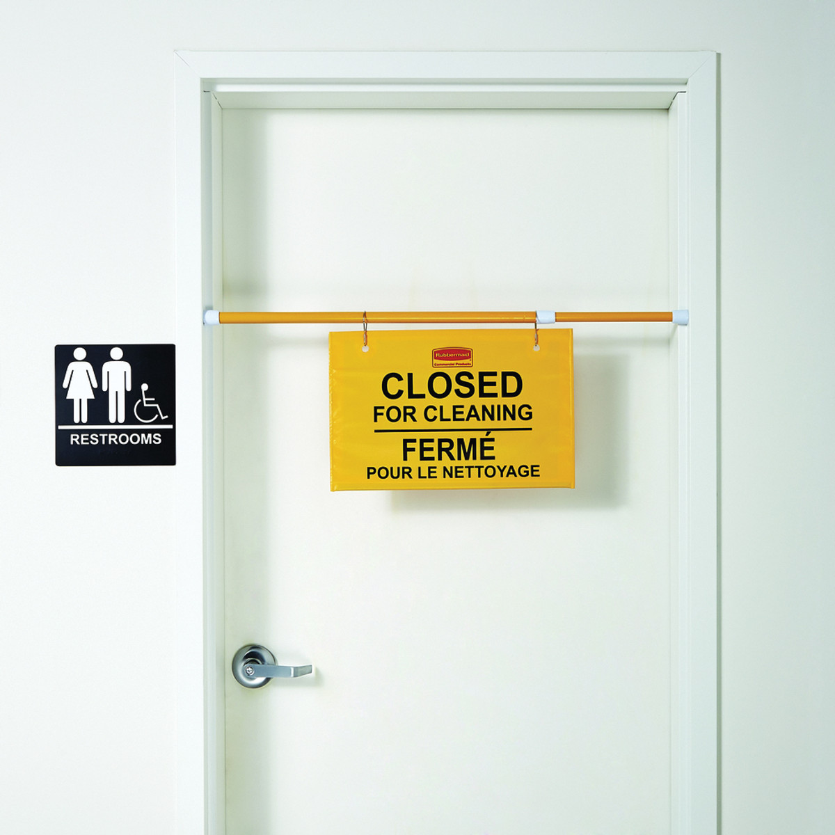 Bunzl/Rubbermaid Floor Signs