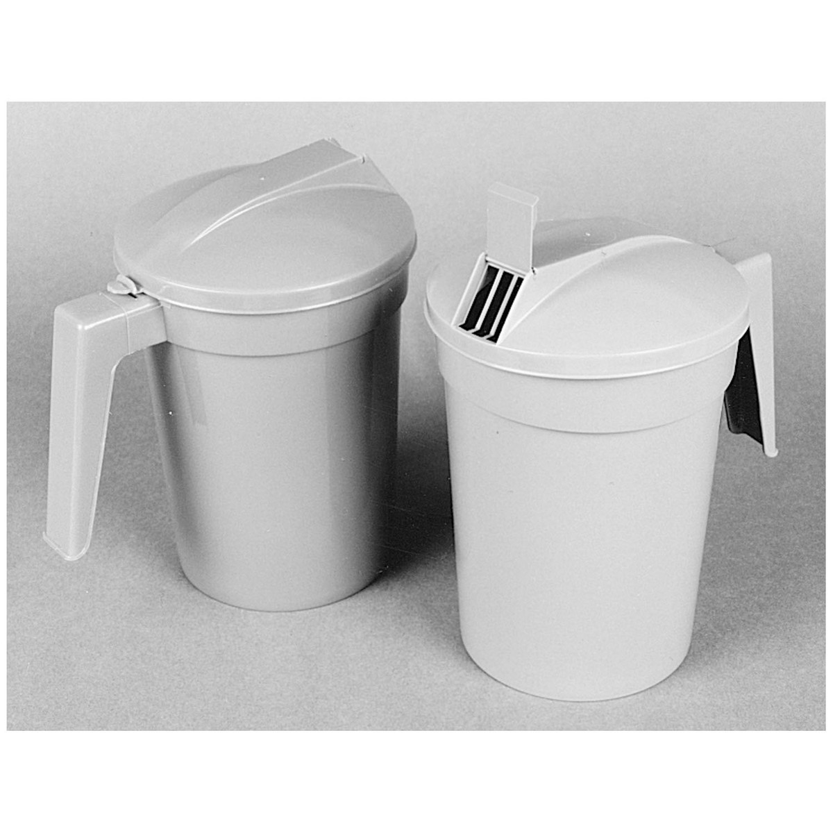 Medegen Pitcher With Cover Deluxe (10137_H222-05)