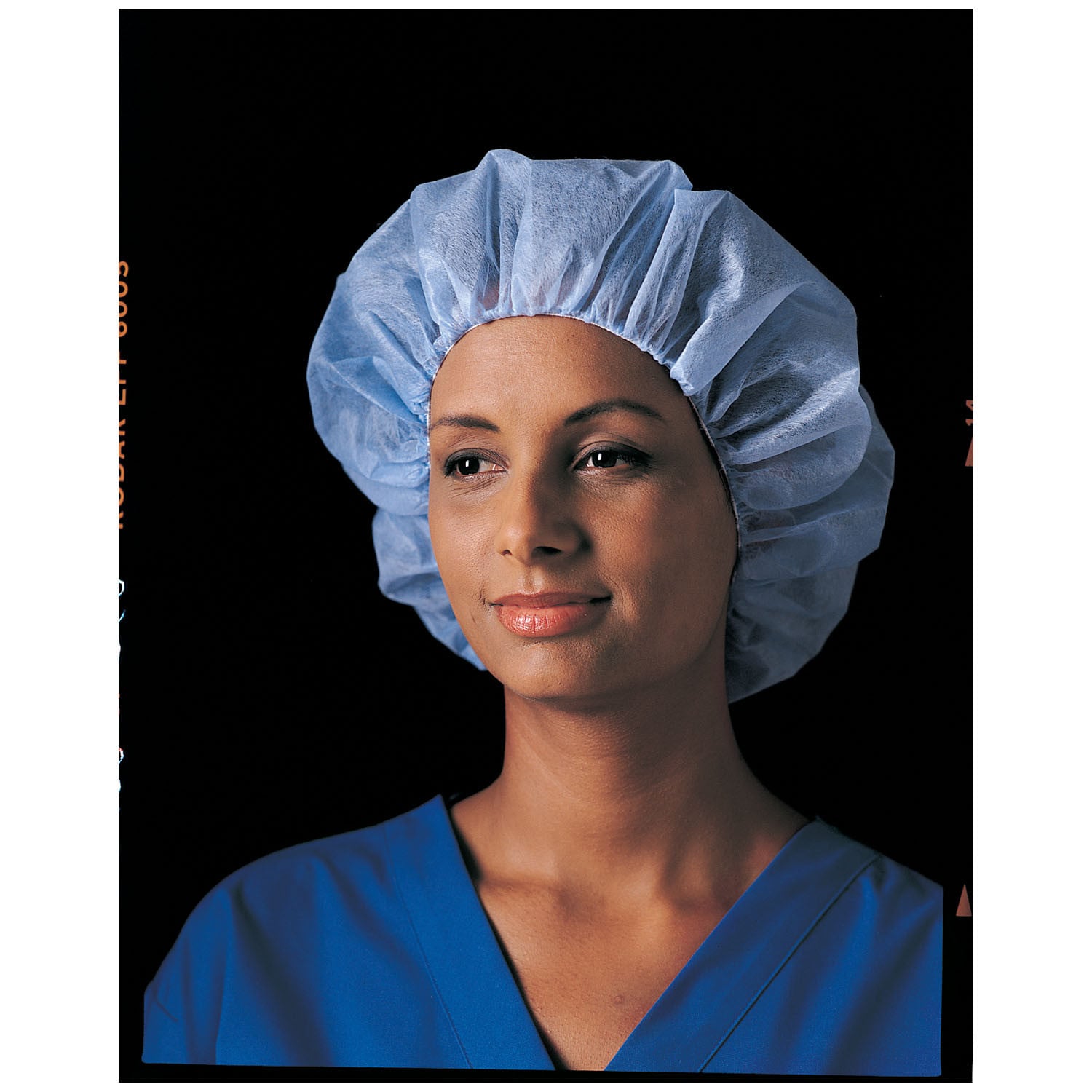 Busse Nurses' Spunbonded Bouffant Caps