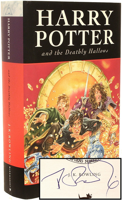 ROWLING, J. K. Harry Potter and The Deathly Hallows. (FIRST LONDON EDITION - SIGNED - 2007) ROWLING, J. K. Harry Potter and The Deathly Hallows. (FIRST LONDON EDITION - SIGNED - 2007)