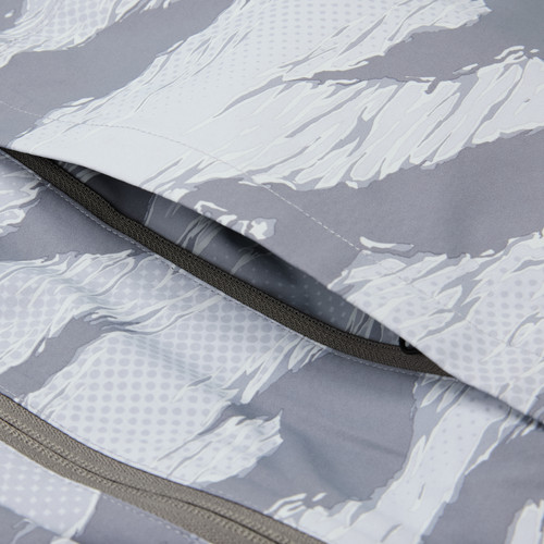 Range Trainer Waterproof Shell Detail6