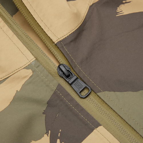 Range Trainer Waterproof Shell Detail3