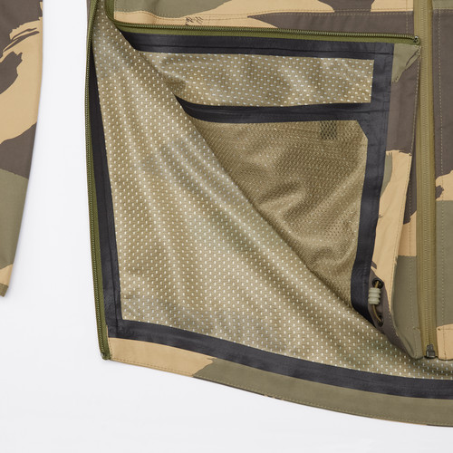 Range Trainer Waterproof Shell Detail8