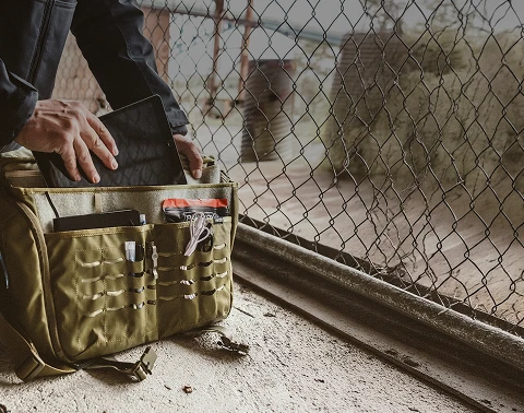 Counteract CCW Messenger - Low Profile. High Utility.