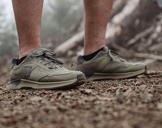 Outflank Shoe - performance running shoe