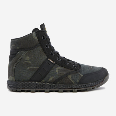 ザ・プロス・アンド・コンズ・オブ・ビッチ・ハイキング Overbeach-ATV-Shoe-Nightfjall-