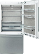 Thermador - Freedom Collection 19.5 Cu. Ft. Bottom Freezer Built-In Smart Refrigerator with Masterpiece Series Handles - Silver