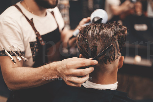 Get hair pieces consultant via online video conference