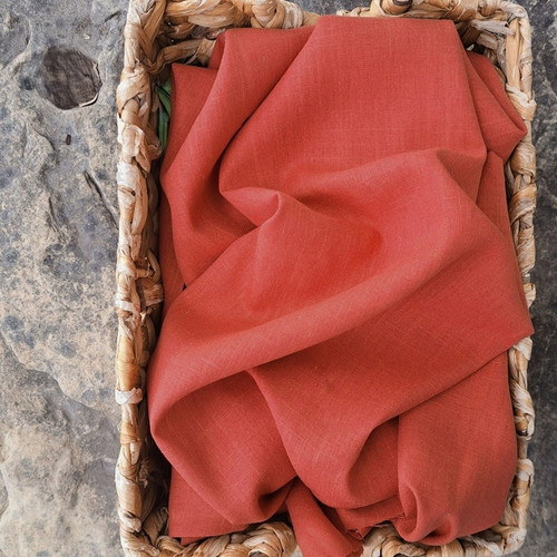 REMNANT: Linen & Viscose Woven Blend, Coral: European Import (75 cm)