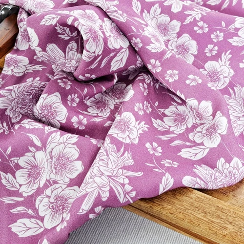 Chrysanthemum: Woven Viscose, European Import