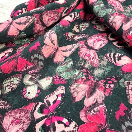 REMNANT: Butterflies: Sweatshirt Fleece, European Import (73 cm)