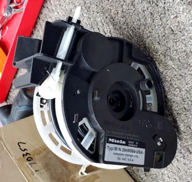 Miele S400i Series Cord Reel - 3945059