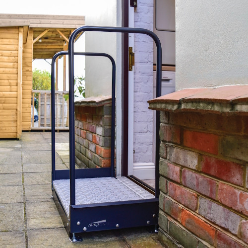 Adjustable Giant Half Step Image 2