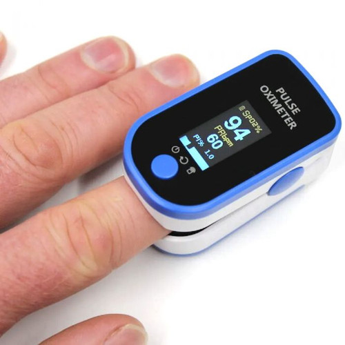 Advanced Fingertip Pulse Oximeter Image 1