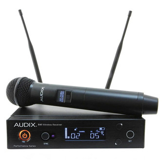 AUDIX WIRELESS MIC SYSTEM W/ OM2 554-586 MHZ
