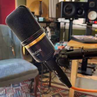 AUDIX ADX-A231 LARGE DIAPHRAGM CONDENSER MICROPHONE W/ RYCOTE SHOCK MOUNT