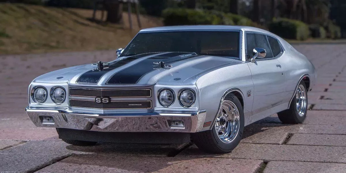 Kyosho Fazer RC Car 1970 CHEVY CHEVELLE AWD-RTR- *SILVER* W