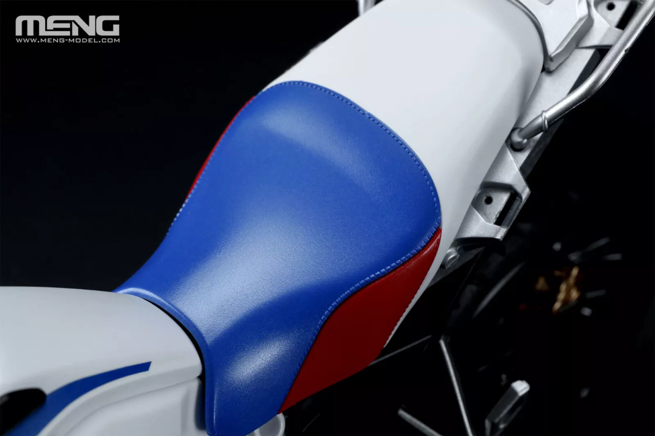 Meng 1/9 BMW R 1250 GS ADV Motorcycle BIKE W/ LUGGAGE (PRE-COLORED