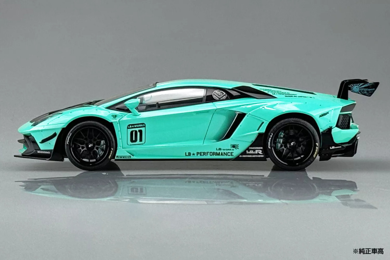 ミニカー Lamborghini Aventador LB Performance Aoshima 1/24 LB-Works Lamborghini Aventador V2 Limited Edition