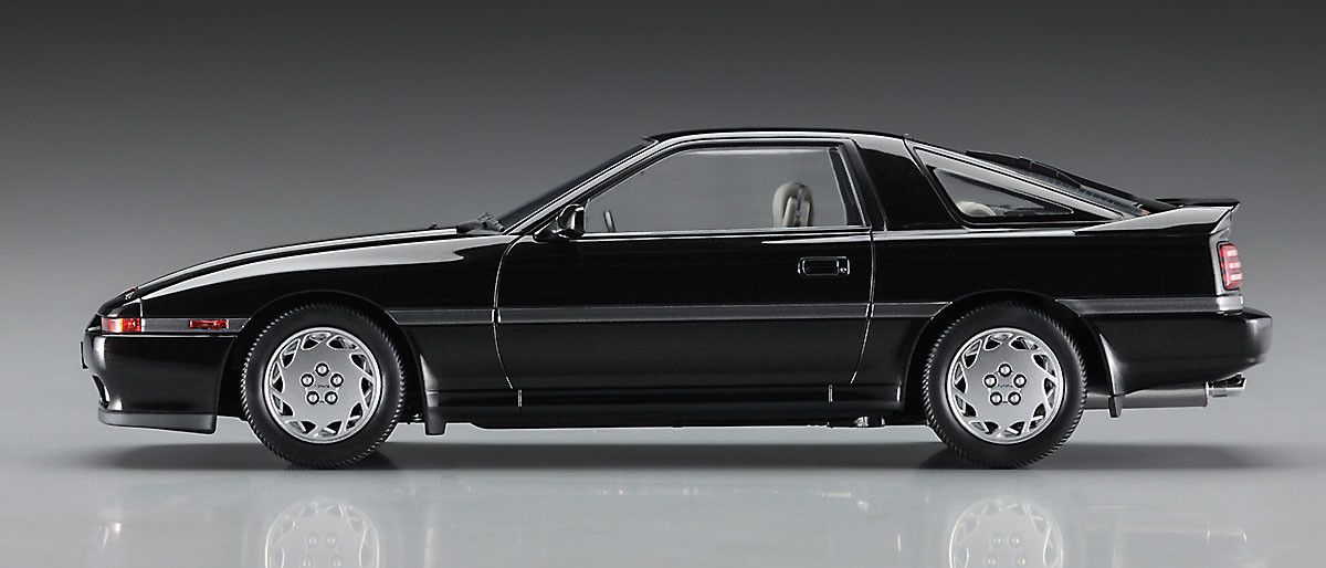 Hasegawa 1/24 Toyota Supra A70 3.0GT Turbo Limited (1988) Plastic